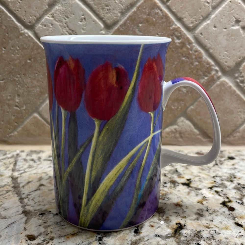 Ashdene of Australia fine bone China tulip motif mug